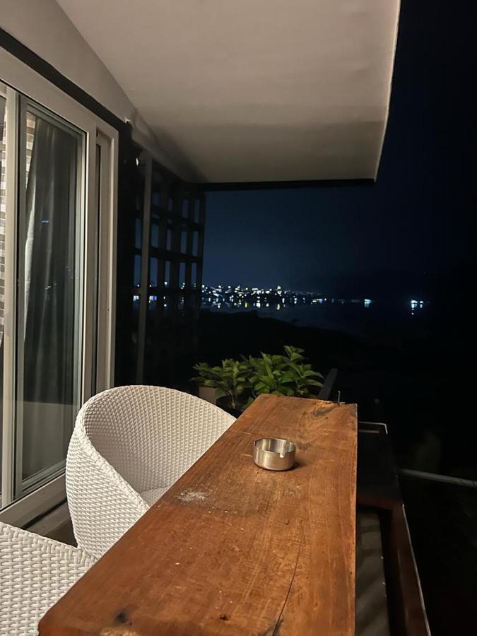 Gusto Accommodation Pokhara Extérieur photo