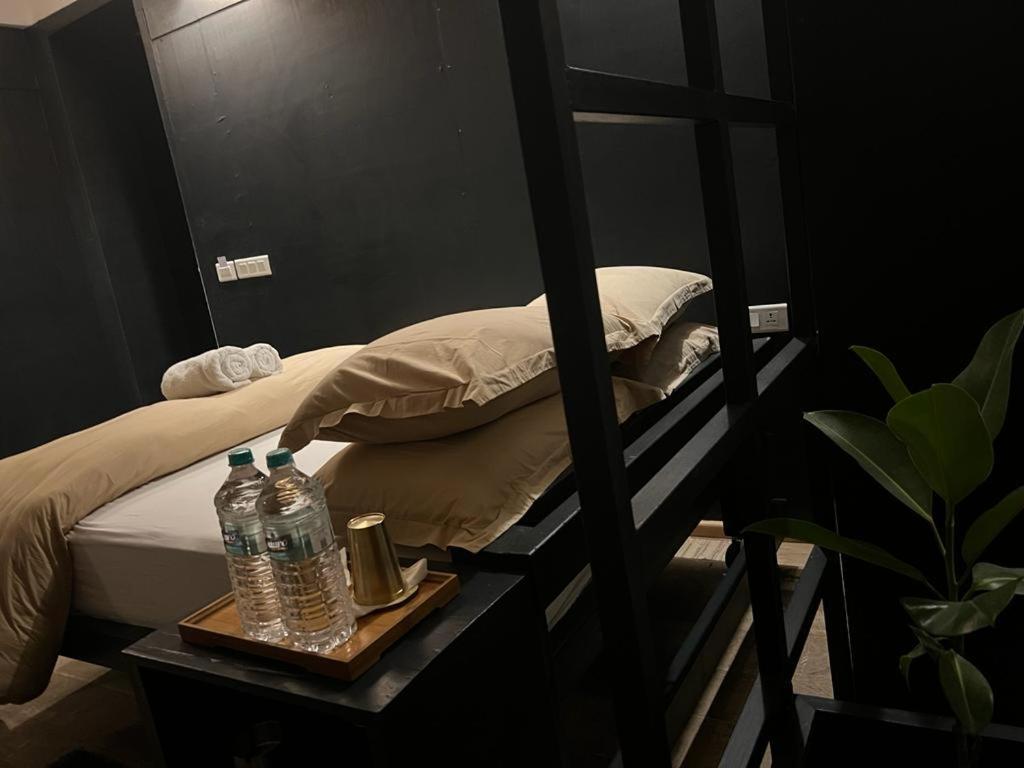 Gusto Accommodation Pokhara Extérieur photo