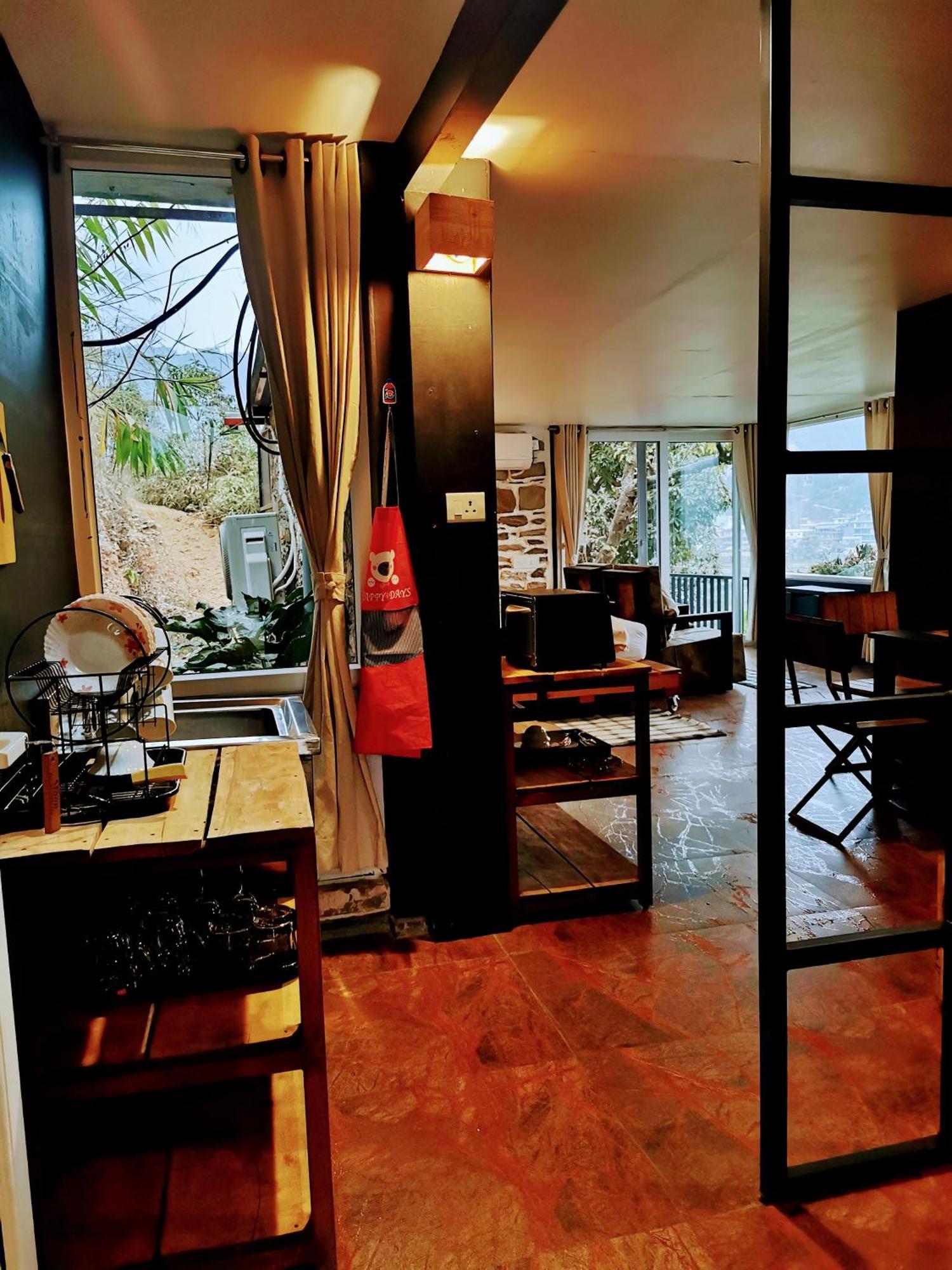 Gusto Accommodation Pokhara Extérieur photo