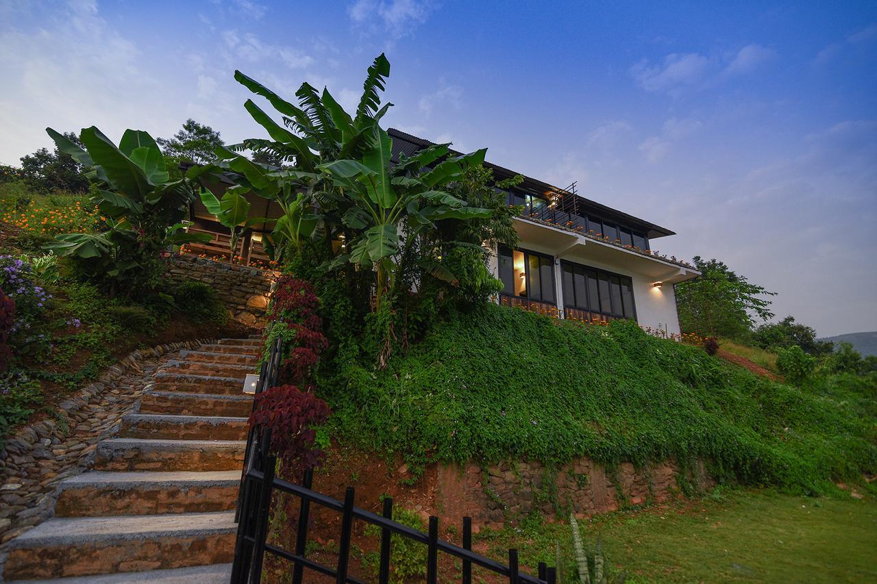 Gusto Accommodation Pokhara Extérieur photo